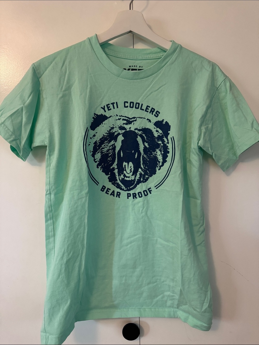 YETI Women’s T-Shirt - Mint Green